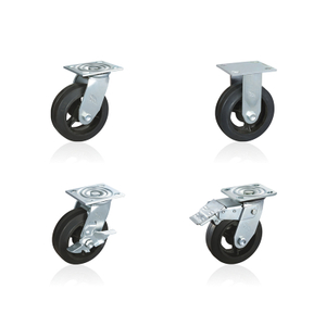 Roue en caoutchouc &agrave; noyau de fer