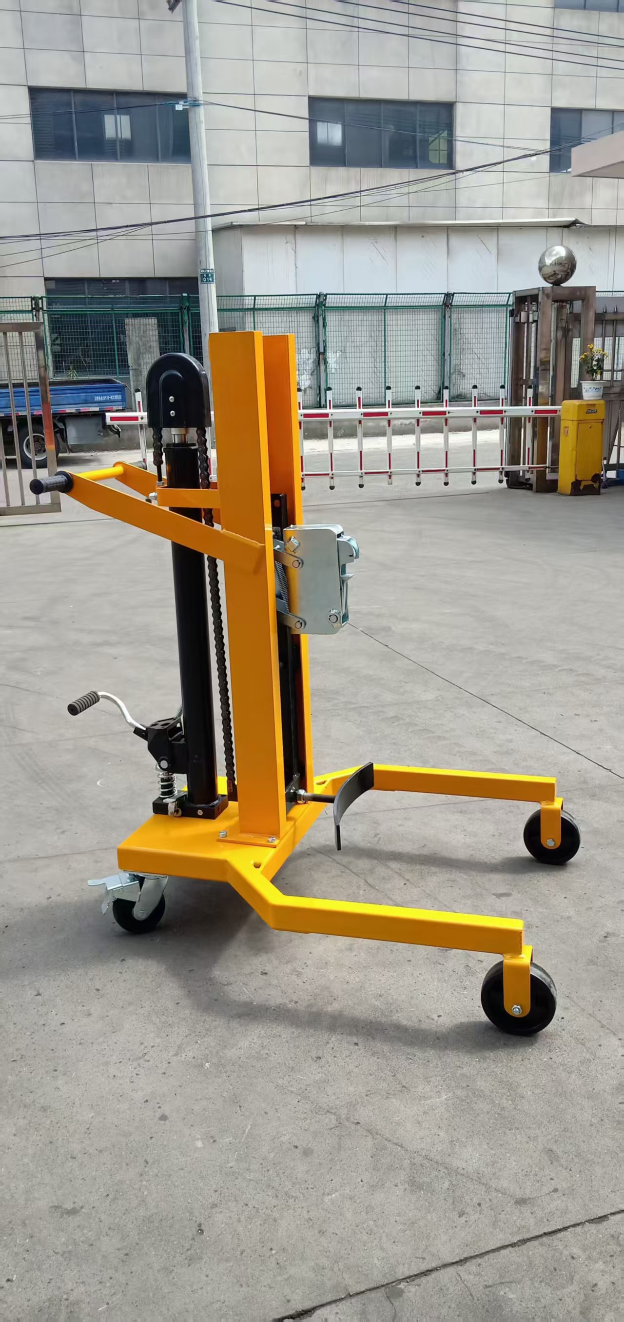 DTF 450A DRUM TRUCK